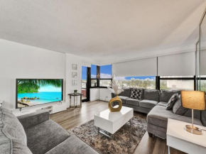 Huge 2BD Miami beach with beach service -720